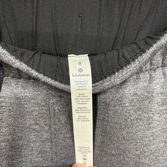 Womens Size 8 Lululemon On The Fly Grey Pants EUC - Picture 3 of 5